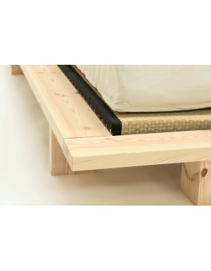 Close up of Natural frame finish